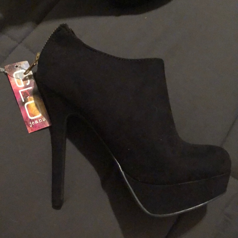 Black High Heel